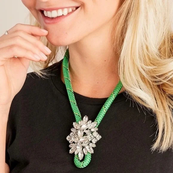 Stella & Dot | VividGreen Crystal LTD Edition ‘Know the Ropes’ Jeweled N… - Picture 3 of 8